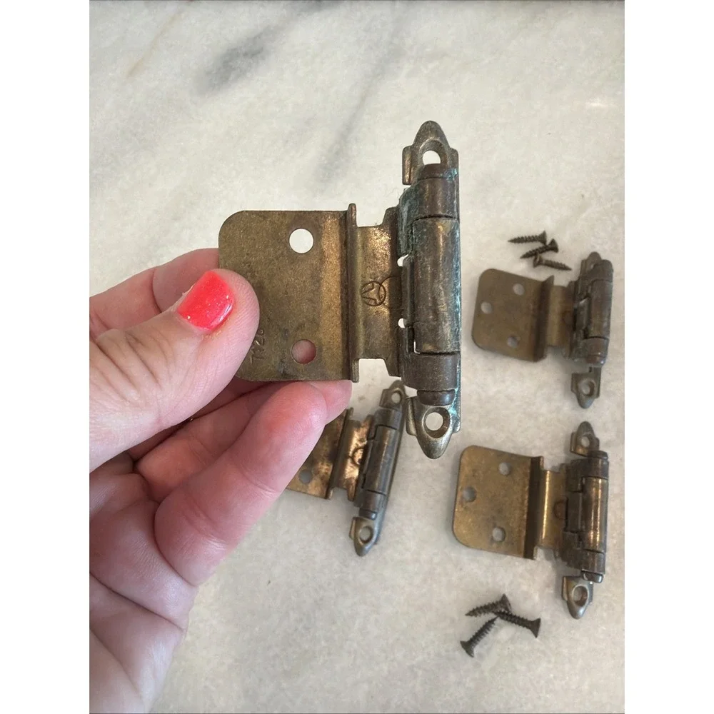 Lot of 8 Vintage Brass Cabinet Hinges GWB001